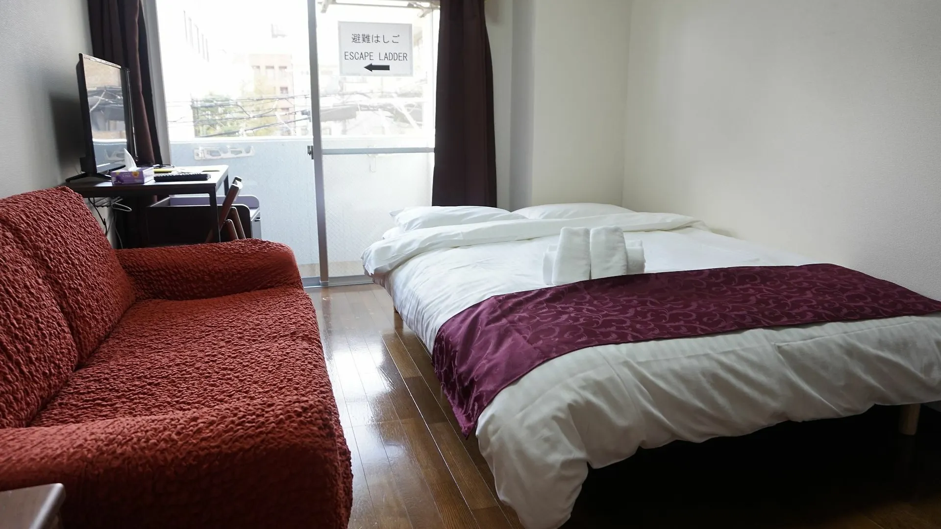 Le Claire Kusao Hiroshima